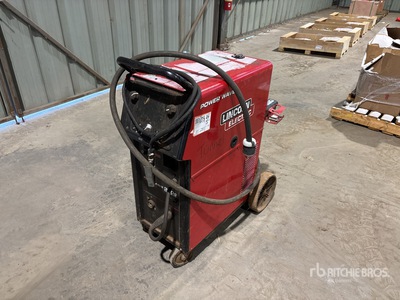 2022 Lincoln Power Wave 300C Electric Welder