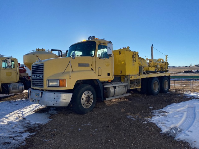 1995 Mack CH613 6x4 Cement Mixer Pump Truck