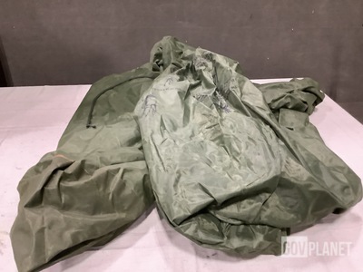 (34) Clothing Bags