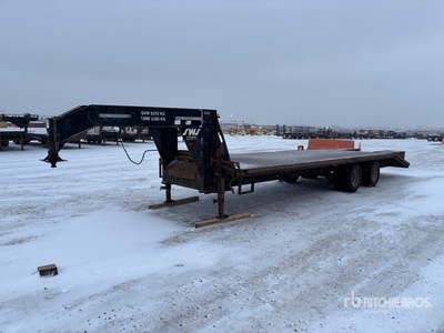 2013 ABU SWS 28 ft T/A Gooseneck Dually Equipment Trailer