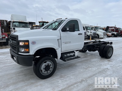 2024 Chevrolet Silverado 4500HD 4x4 Cabine et châssis (Unused)