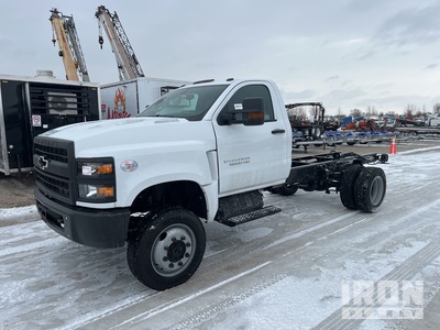 2024 Chevrolet Silverado 4500HD 4x4 Cabine et châssis (Unused)