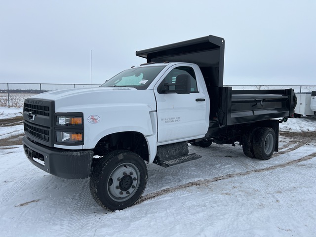 2024 Chevrolet Silverado 5500HD 4x4 S/A Dump Truck (Unused) 2024 Chevrolet Silverado 5500HD 4x4 S/A Dump Truck (Unused)