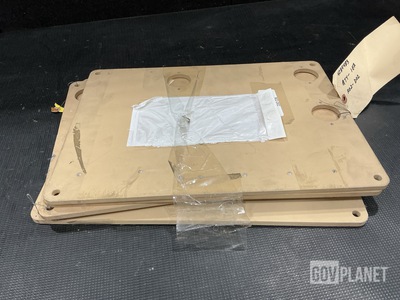 (5) BAE Systems 4284483 Mounting Plates