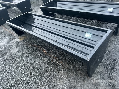 Kit Containers CF-90-V2025 Livestock Feeder (Unused)