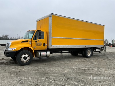 2019 International 4300 4x2 Gesloten vrachtwagen