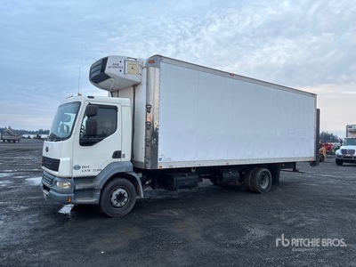 2010 Peterbilt 220 4x2 Refrigerated Truck