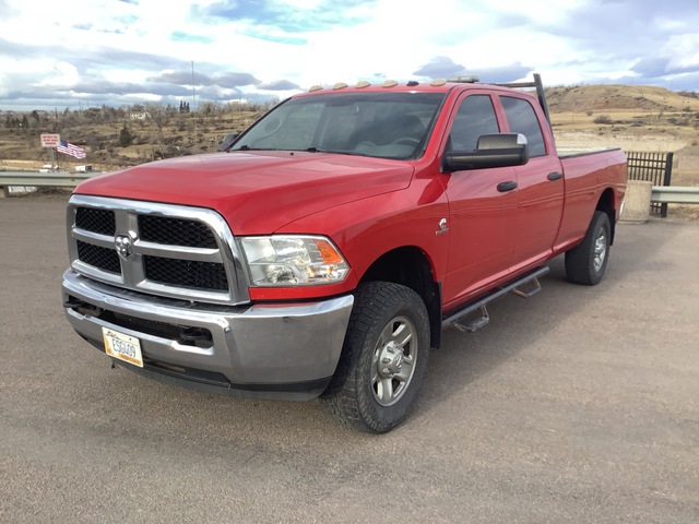 2016 Ram 3500 4x4 Crew Cab Pickup