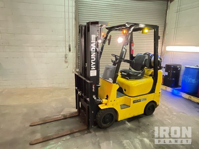 2016 Hyundai 15LC-7M 3000 lb Cushion Tire Forklift