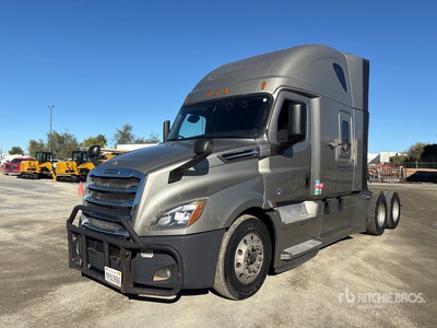 2020 Freightliner Cascadia 126 6x4 3- Achs Sattelzugmaschine mit Schlafkabine