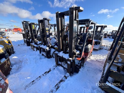 2005 Toyota 7FGCU30 5120 lb Cushion Tire Forklift