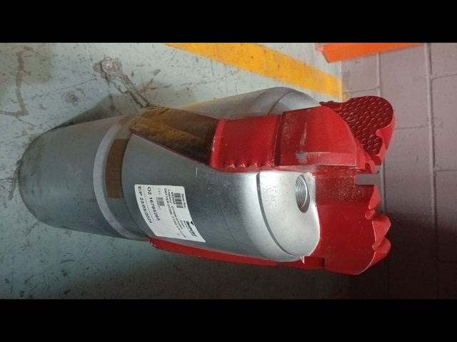 Zapata Perforadora DT306, 7in CSG X 8-1/2in OD (3 Aletas, Blank)