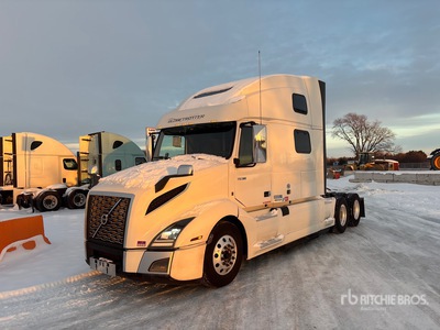 2022 Volvo VNL 6x4 T/A Sleeper Truck Tractor