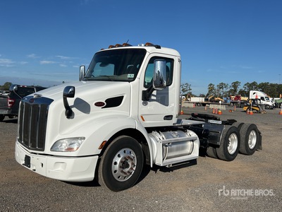 2020 Peterbilt 579 6x4 T/A Day Cab Truck Tractor