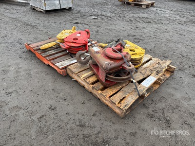 Quantity of (5) 5 Sheave Hook Block