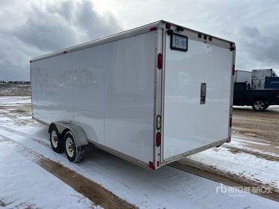 2009 Triton 23 ft T/A Remorque fermée