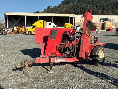 Wheatheart HITTER Tow-Behind Hydraulic トラクター用ポストパウンダー