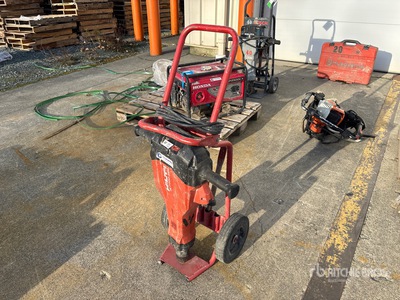 Hilti TE 2000-AVR Electric Hammer Pile Driver