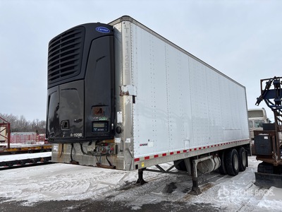 2012 Manac 30 ft x 102 in T/A Remolque refrigerado
