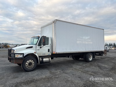 2007 International 4300 4x2 Kastenwägen