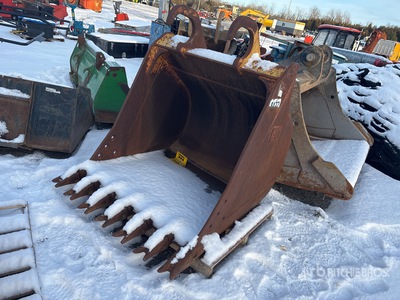 Cat 52 in Q/C Digging Excavator Bucket