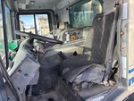 Cab with Seats/armrests