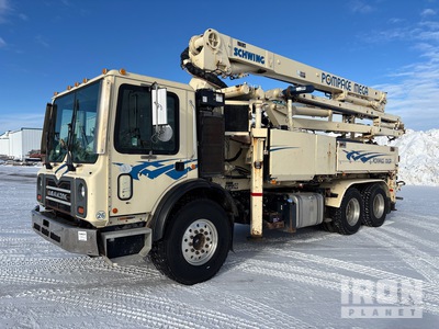 2014 Schwing 2023-4 SC / S28X 28 m on 2014 Mack MRU613 6x4 Concrete Pump Truck