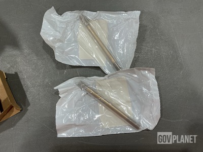 (2) Dialogic AN126501 Plain Studs