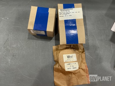 (2) Dreamfind 214-040-126-001 Round Plain Nuts