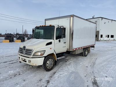 2008 Hino 185 4x2 Gesloten vrachtwagen