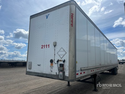 2017 Vanguard 53 ft x 102 in T/A Van Trailer