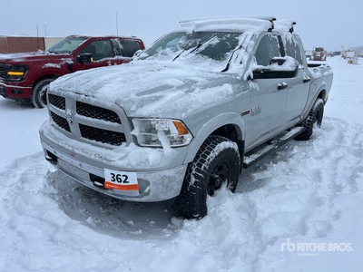 2015 Ram 1500 Outdoorsman 4x4 Crew Cab بيك اب (Inoperable)