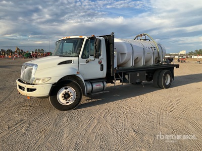 2011 International 4300 4x2 Flatbed Truck