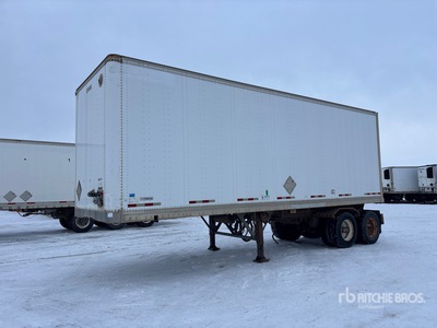 2001 Manac 28 ft x 102 in Sliding T/A Van Trailer