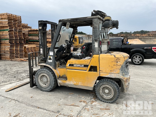 MONTACARGAS CATERPILLAR DP40K1