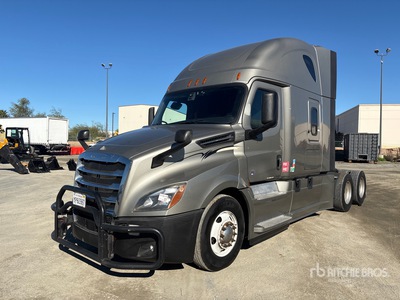 2020 Freightliner Cascadia 126 6x4 3- Achs Sattelzugmaschine mit Schlafkabine