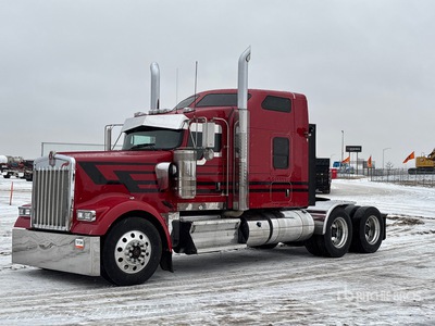 2019 Kenworth W900 6x4 Cabeza Tractora Cabina Dormitorio