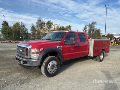 2008 Ford F-450 4x4 Crew Cab Camion utilitaire