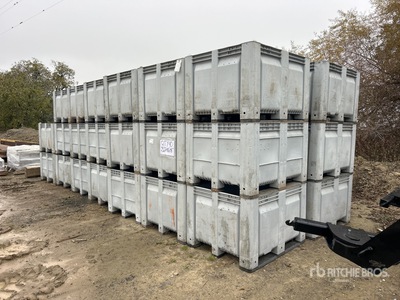 Quantity of (40) Fruit Bins