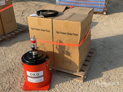 Quantity of (4) OKG HP-PGP40 Pneumatic Grease Pump (Unused)