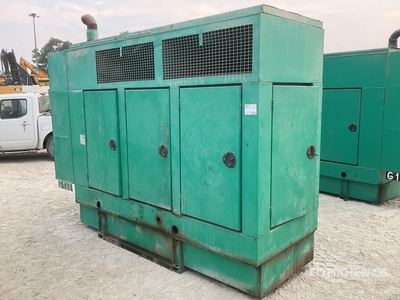 2007 Cummins C110D54 100 kVA Skid-Mounted Zestaw prądotwórczy