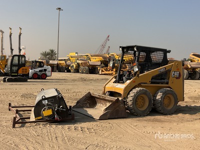 2020 Cat 216B3 شاحنة جرافة