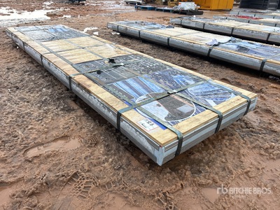 Quantity of (150) 12 ft x 3 ft Black Steel Siding/Roofing Materiale edile (Unused)