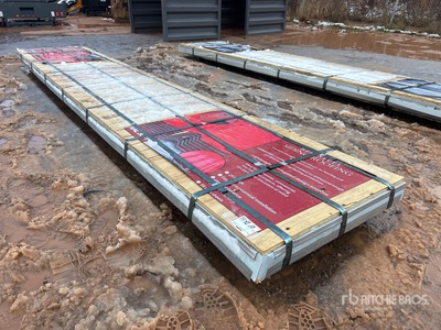 Quantity of (100) 16 ft x 3 ft Red Steel Siding/Roofing Materiale edile (Unused)
