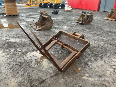 1200 mm Pallet Forks to Fit 20 Ton Excavator