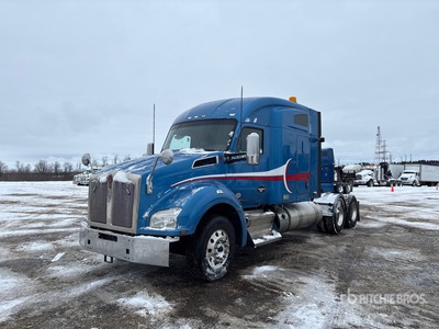 2020 Kenworth T880 6x4 T/A Sleeper Truck Tractor