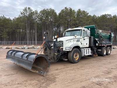 2015 Mack GU713 Snow Plow Truck