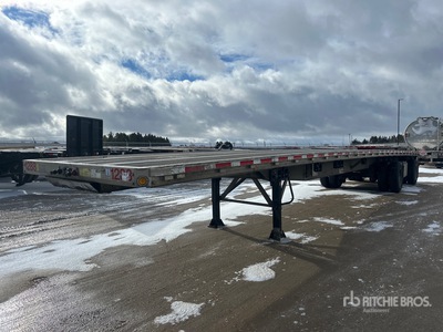 2015 Reitnouer 48 ft T/A Spread Axle Remolque caja abierta