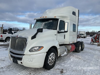 2021 International LT625 6x4 T/A Sleeper Truck Tractor