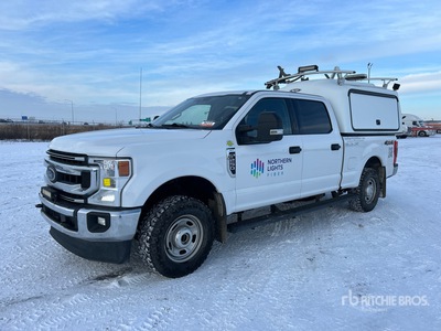 2020 Ford F-250 XLT 4x4 Crew Cab Pickup